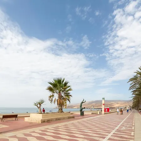 Almeriasuite Beach&sun * Almeria